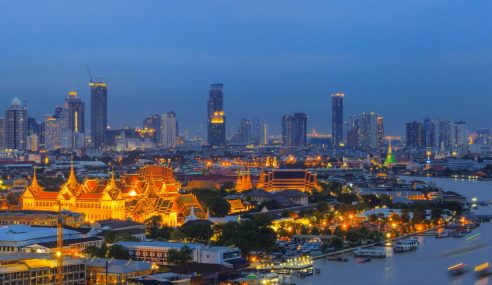 Enjoying the Nightlife in Sukhumvit