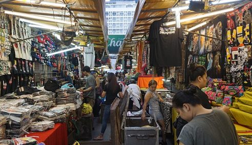 Bangkok’s Patpong Night Market